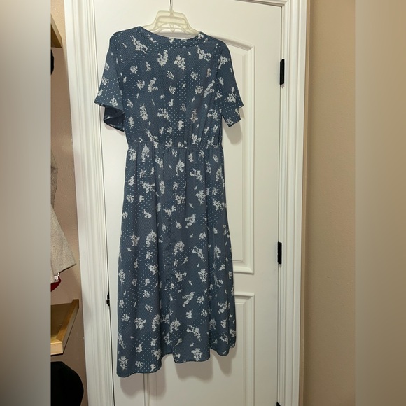 BLUE FLORAL DRESS - Picture 3 of 3